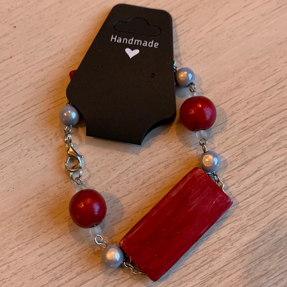 2x14$ ☃️ ❄️  Creation -  Recycle Cherry Red - wooden and metal pieces Bracelet